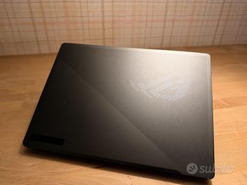 ASUS ROG Zephyrus G14 2022 Ryzen 9 / RX 6700S / 24