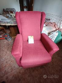 POLTRONA  ALZAPERSONA ELETTRICA
