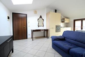 2 LOCALI A TORRE DE' ROVERI