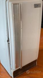 Giocattolo in latta  vintage frigo AMB 1960