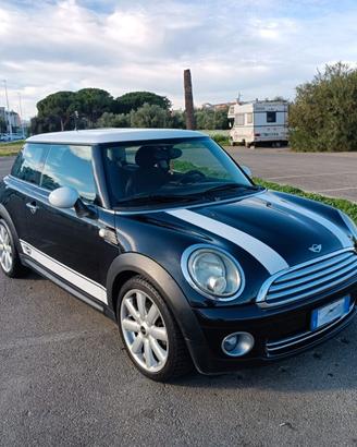 Mini Cooper 1.6 benzina 122cv 2010 clima sensori