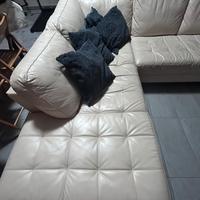 Divano Natuzzi in pelle