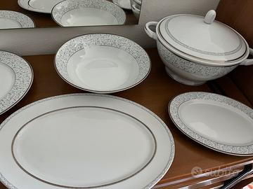 Servizio piatti Fontebasso porcellana e platino