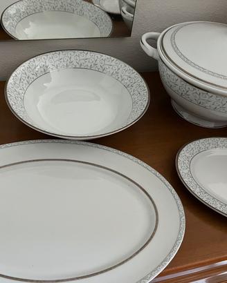 Servizio piatti Fontebasso porcellana e platino