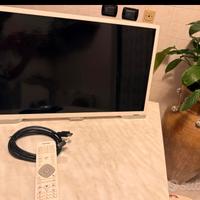 Tv/ monitor 24” con telecomando philips