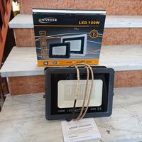 Faretto LED 100W Luce Fredda