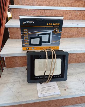 Faretto LED 100W Luce Fredda