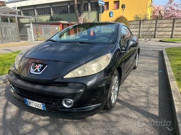 Peugeot 207 1.4 8V 75CV 3p. X Line