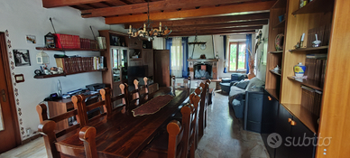 Casa indipendente Tresignana