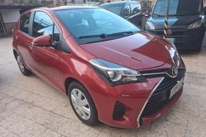 Toyota Yaris - 1.0 VVT-i Lounge Camera