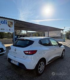 Renault Clio Autovettura Neopatentati rate senza b