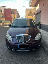 lancia  Ypsilon 