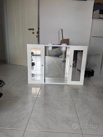 Specchio bagno con armadietto