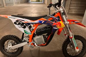 KTM SX-E 5 mini cross , minimoto elettrica