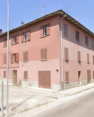 Immobile in asta di 114 m² con 3 locali e box auto