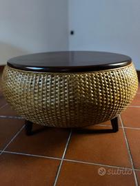 Tavolino contenitore artigianale in legno e rattan