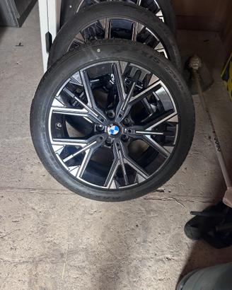 Cerchi con gomme