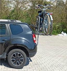 Porta biciclette da portellone posteriore auto suv