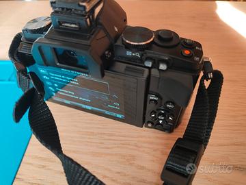 Olympus omd em-5 mirrorless 