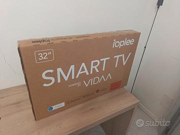 Smart TV 32" ancora sigillata 