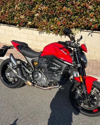 Ducati Monster 937 Plus