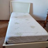 Letto singolo + Materasso + Copri materasso