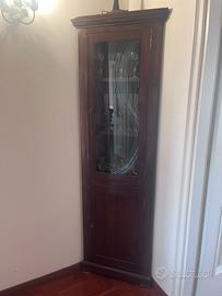 Mobile angolare arte povera