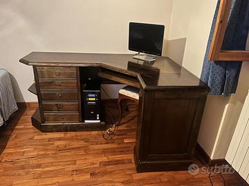 Mobile di pregio su misura in legno