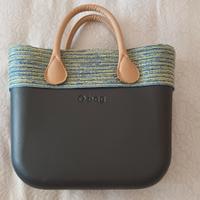 Borsa O-bag e accessorio copertura in pelliccia