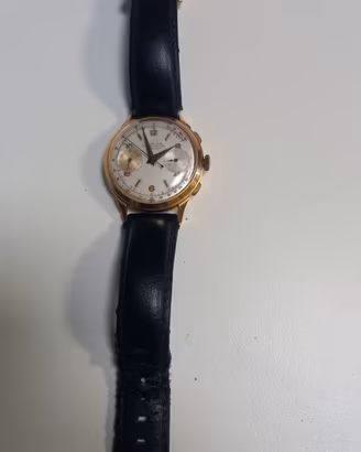 Orologio Invicta in oro di circa 100 anni