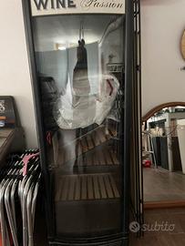 Vetrina vini