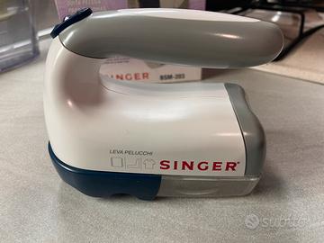 Leva pelucchi Singer a batteria