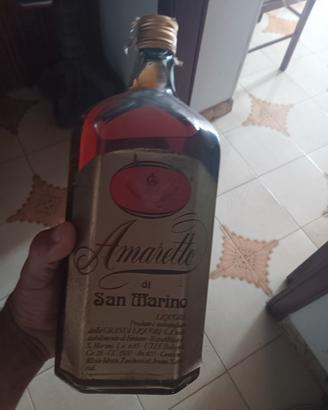 Bottiglia liquore vintage 