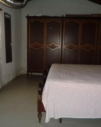 Camera da letto in vero legno