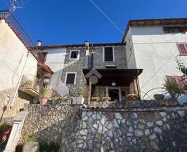 CASA INDIPENDENTE A SUBIACO