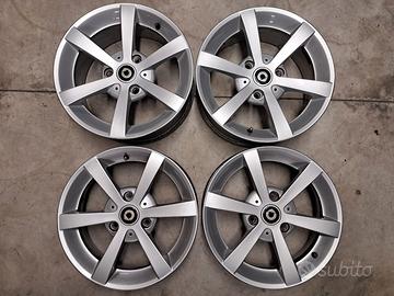 Cerchi da 15 Smart Fortwo canale largo