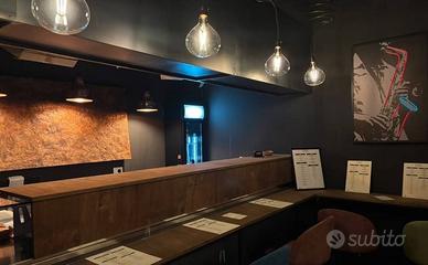 Attività / Licenza di 60 m² con 2 locali a Bologna