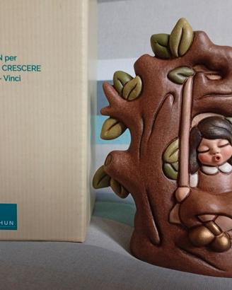 Bimba Su Altalena Presepe Thun  