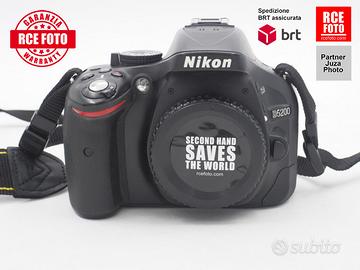 Nikon D5200