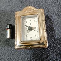 Sveglia da comodino con cornice argento 
