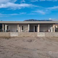 Bifamiliare nuova su unico livello