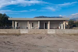 Bifamiliare nuova su unico livello