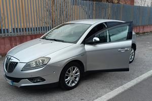 Lancia Delta (cambio)