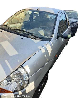 FORDA KA ANNO 2000 CC 1300 B