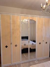 Armadio a 3 ante battenti