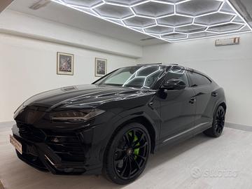 Lamborghini Urus 4.0