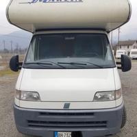 Marlin mansardato del 2000 in saldo 732