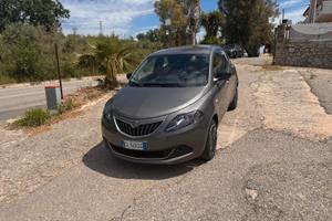 Lancia Ypsilon 1.0 FireFly 5 porte S&S Hybrid Silv