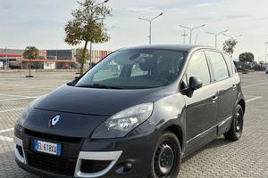 Renault Scénic X-Mod 1.5 dci
