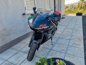 Yamaha YZF R6 - 2005 pari al nuovo